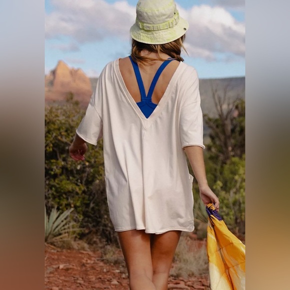 Free People Hot Shot Tee Romper with Pockets in Bleached Clay Size XL NWOT - Picture 5 of 8